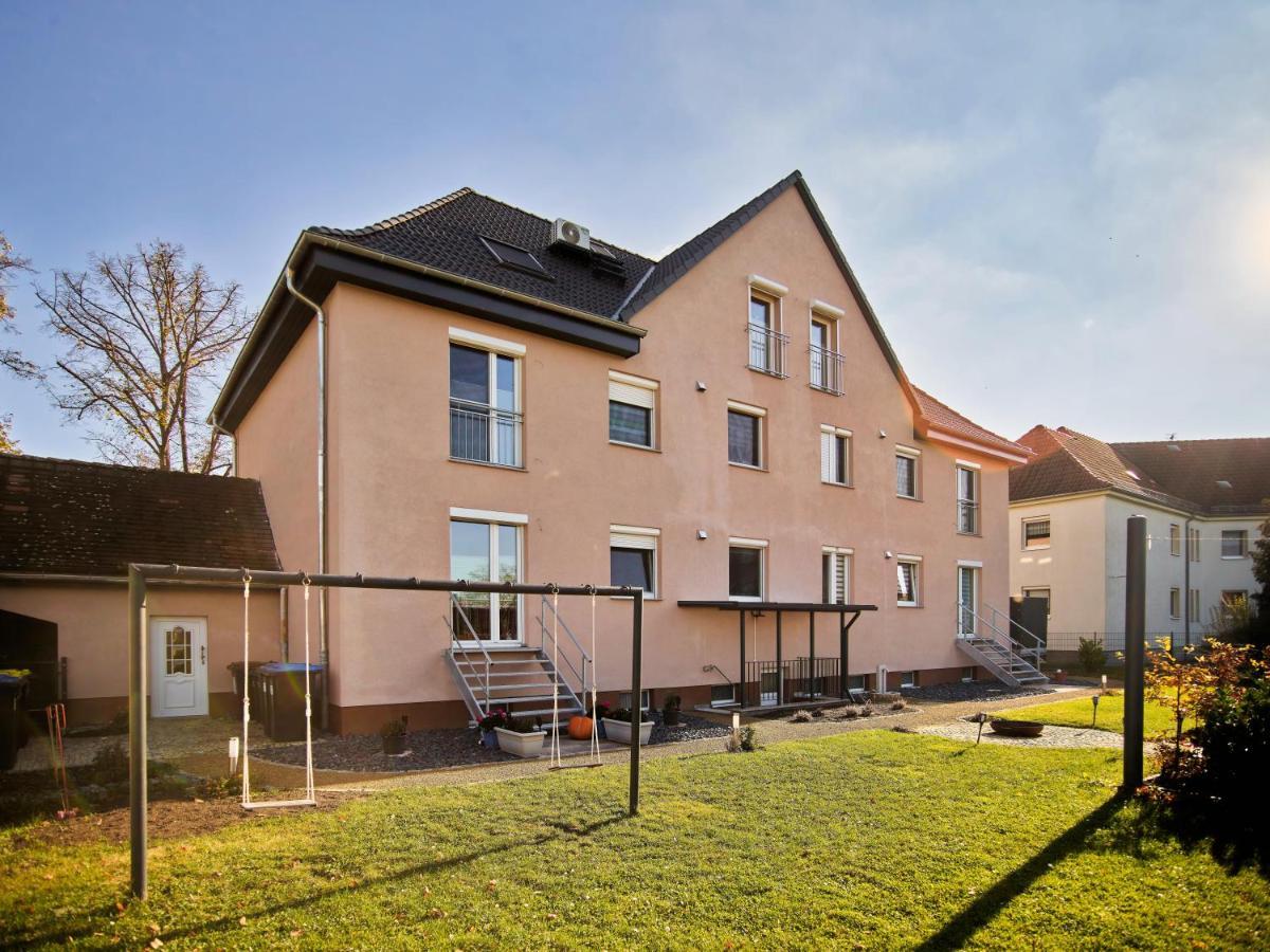 Gaeste- Und Ferienwohnung In Der Sportstadt Riesa Dış mekan fotoğraf